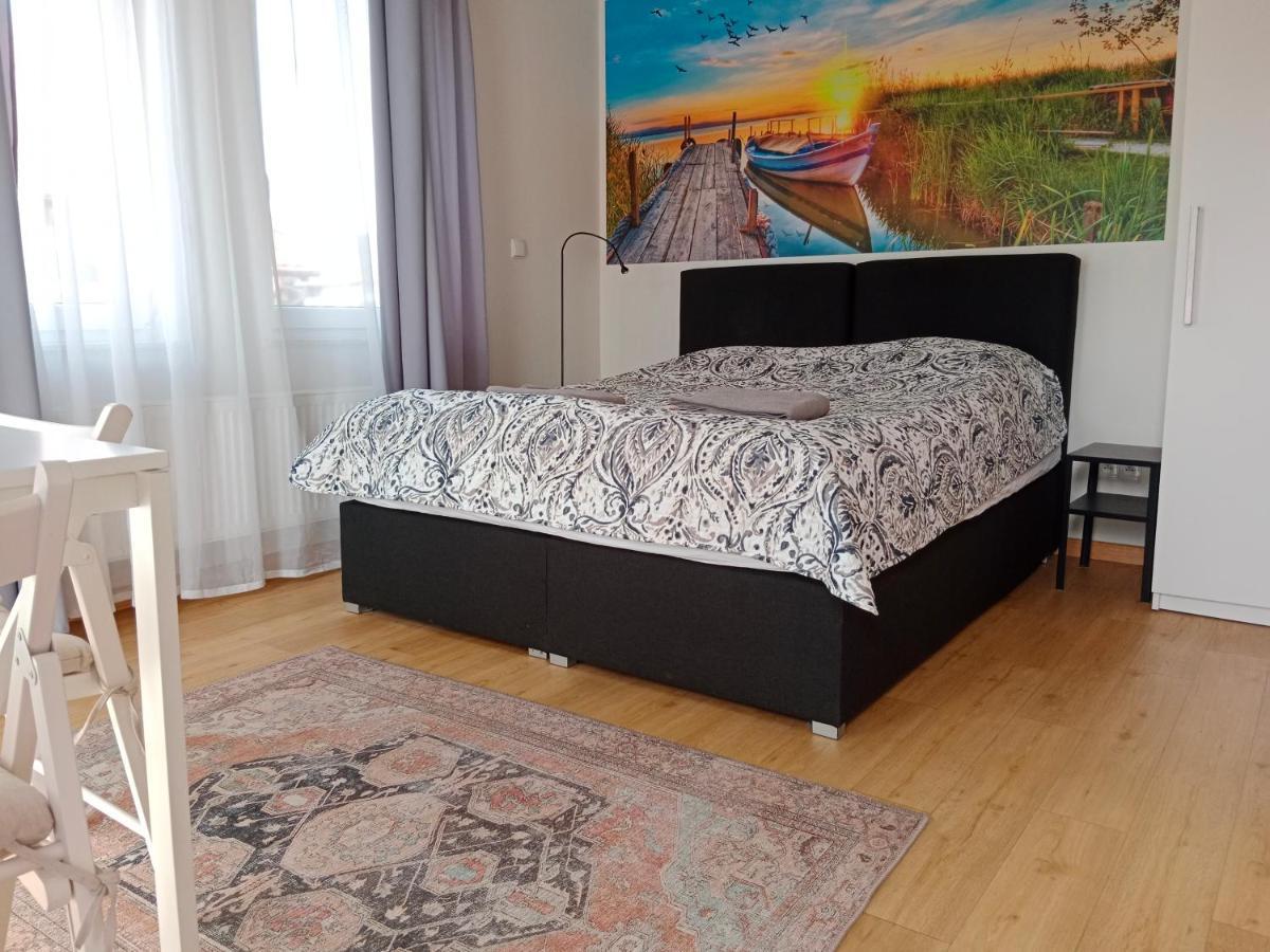 Apartamenty I Domki Osinscy บราเนียโว ภายนอก รูปภาพ