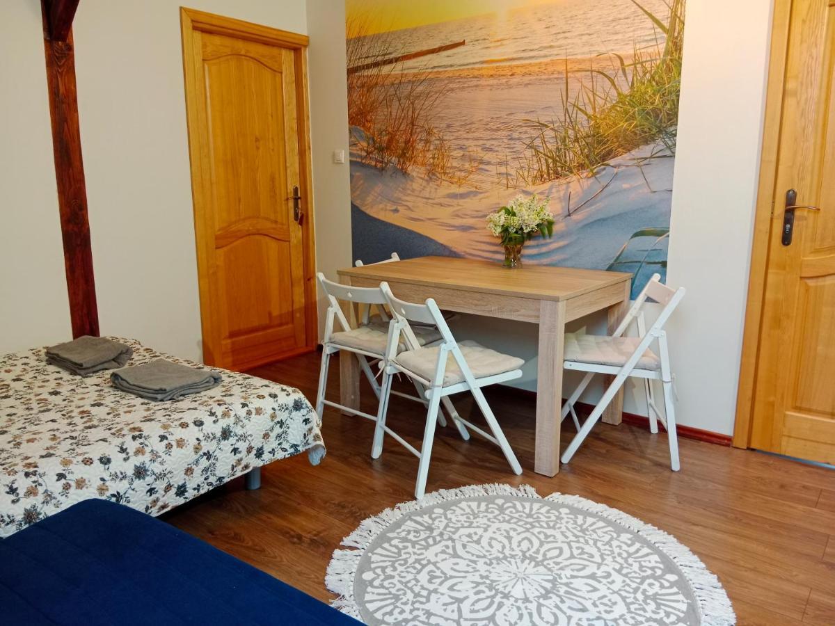 Apartamenty I Domki Osinscy บราเนียโว ภายนอก รูปภาพ
