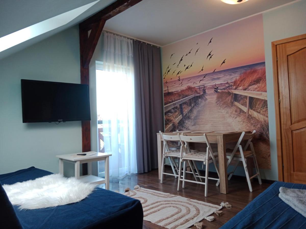 Apartamenty I Domki Osinscy บราเนียโว ภายนอก รูปภาพ