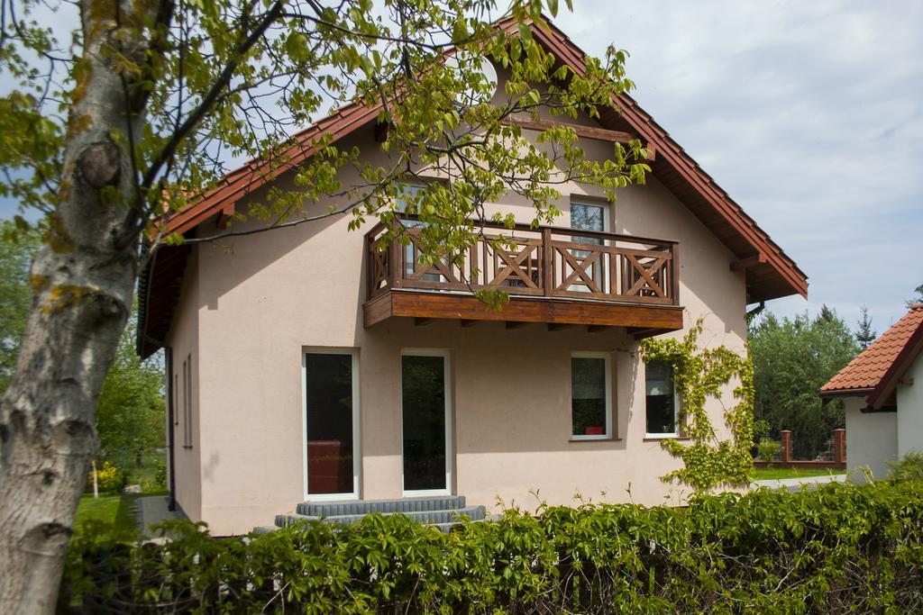 Apartamenty I Domki Osinscy บราเนียโว ภายนอก รูปภาพ