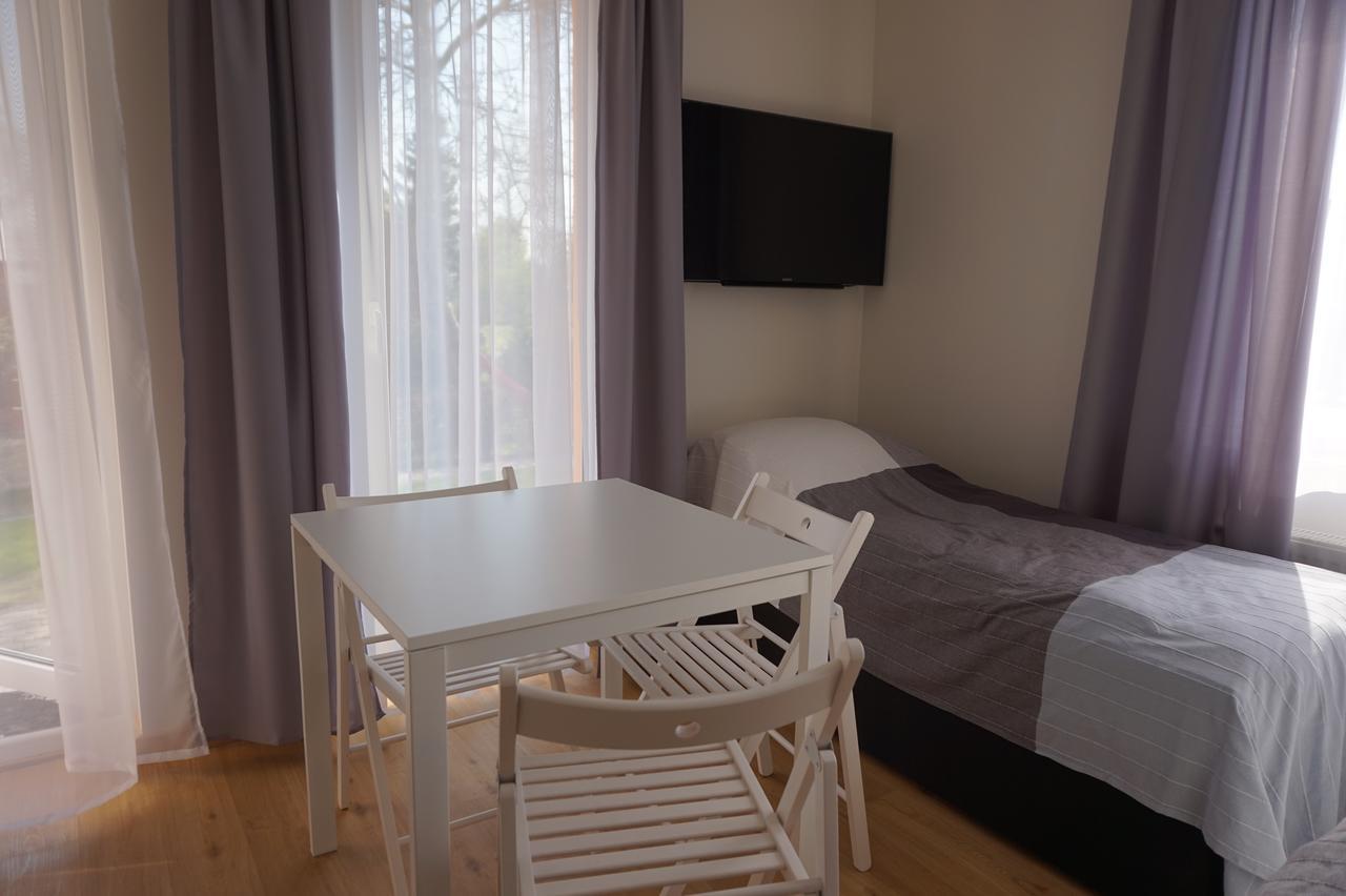 Apartamenty I Domki Osinscy บราเนียโว ภายนอก รูปภาพ