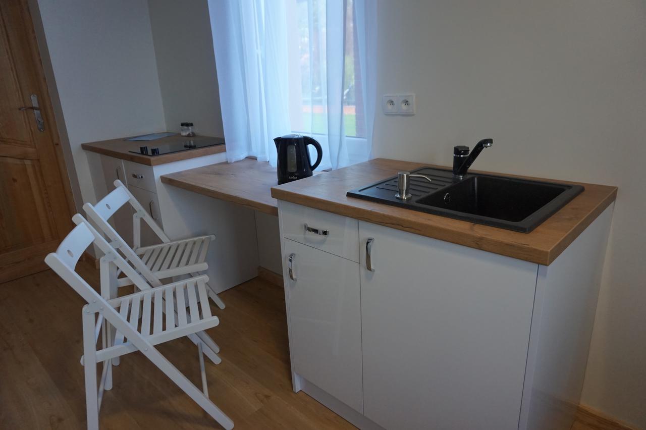 Apartamenty I Domki Osinscy บราเนียโว ภายนอก รูปภาพ