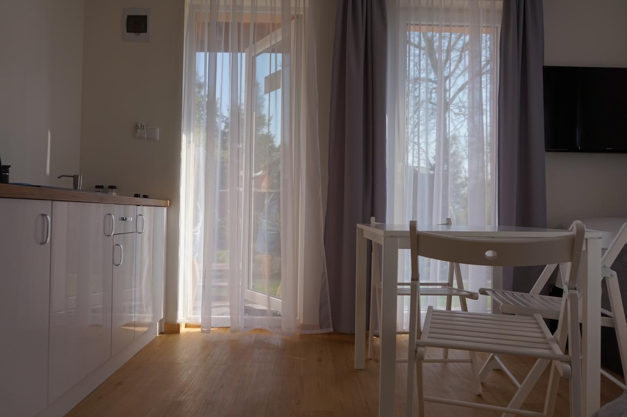 Apartamenty I Domki Osinscy บราเนียโว ภายนอก รูปภาพ